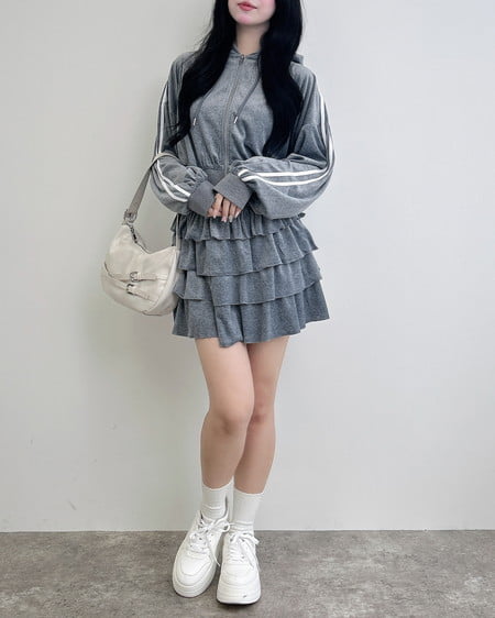 INGNI（イング） サイドラインジップベロアパーカー(セットアップ対応) ｸﾞﾚｰ