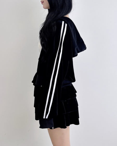 INGNI（イング） サイドラインジップベロアパーカー(セットアップ対応) ｸﾛ