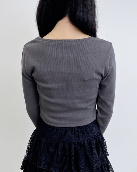 INGNI（イング） 貼付ロゴリブロングTシャツ ｽﾐｸﾛ