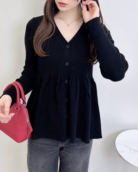 【9／30までの限定価格】リブペプラムニットカーディガン