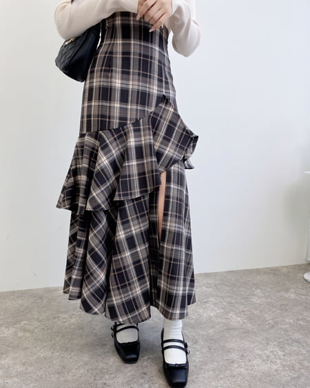 【9／30までの限定価格】バックレースアップアシメスリットスカート