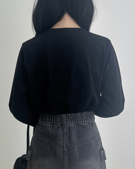 INGNI（イング） ラインストーンクロスロングTシャツ ｸﾛ