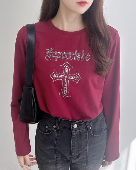 INGNI（イング） ラインストーンクロスロングTシャツ ﾎﾞﾙﾄﾞｰ