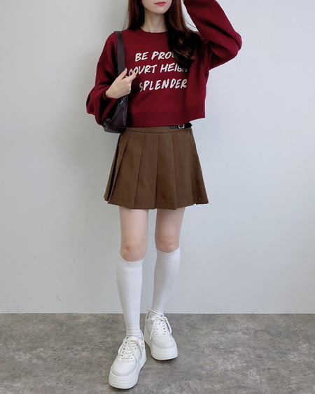 INGNI（イング） ジャガードメッセージロゴショート丈ニット ﾎﾞﾙﾄﾞｰ/ｵﾌﾎﾜｲﾄ