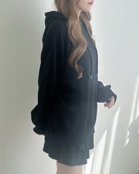 INGNI(イング) バック貼付ハートロゴスウェットチュニックパーカー クロ