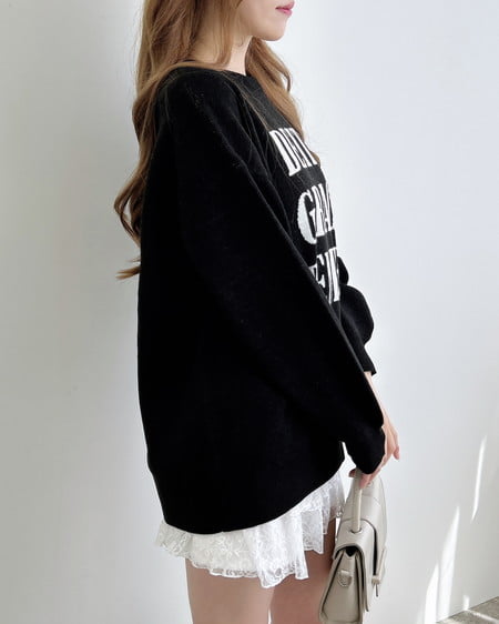 INGNI(イング) ジャガード3段ビッグロゴニット クロ/オフホワイト