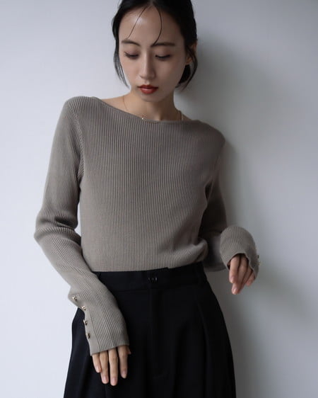 INGNI（イング） ボートネック袖金ボタンニット ﾓｶ