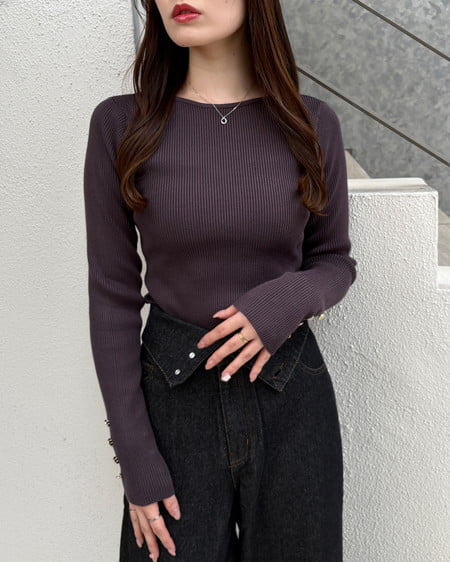 INGNI(イング) ボートネック袖金ボタンニット チャコールグレー