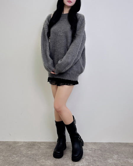 INGNI（イング） バックベロアリボンシャギーチュニックニット ﾁｬｺｰﾙｸﾞﾚｰ