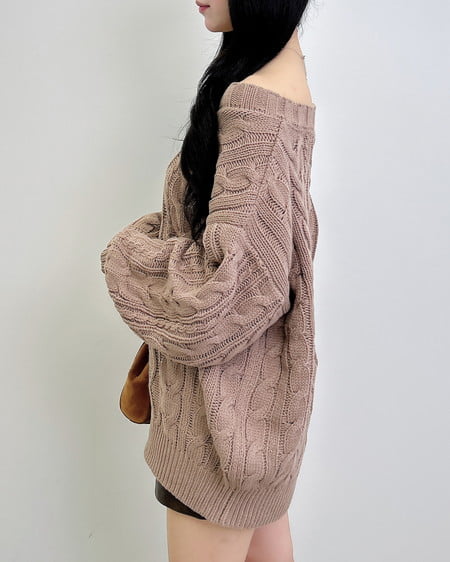 INGNI（イング） 2Wayケーブルルーズチュニックニット ﾓｶﾍﾞｰｼﾞｭ