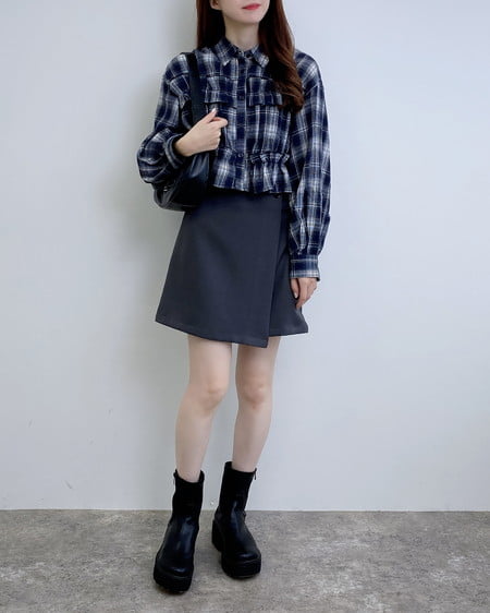 INGNI（イング） フリルチェック柄ショートシャツ ｺﾝ/ﾁｪｯｸ
