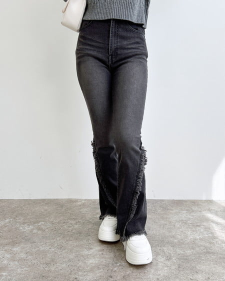 INGNI（イング） フリンジフレアデニムパンツ ｸﾞﾚｰ