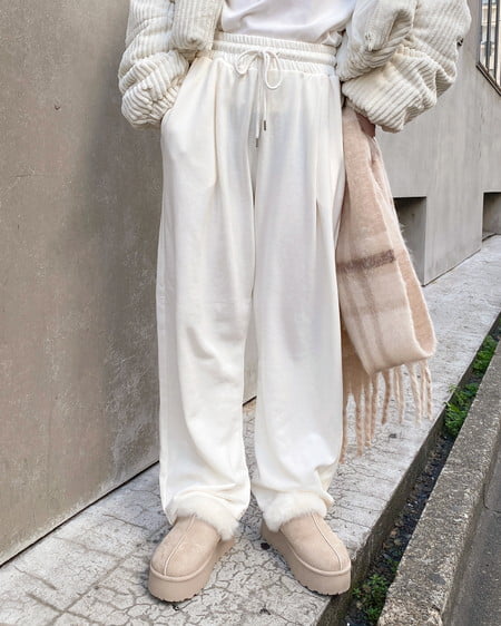 INGNI(イング) イージースウェットパンツ オフホワイト