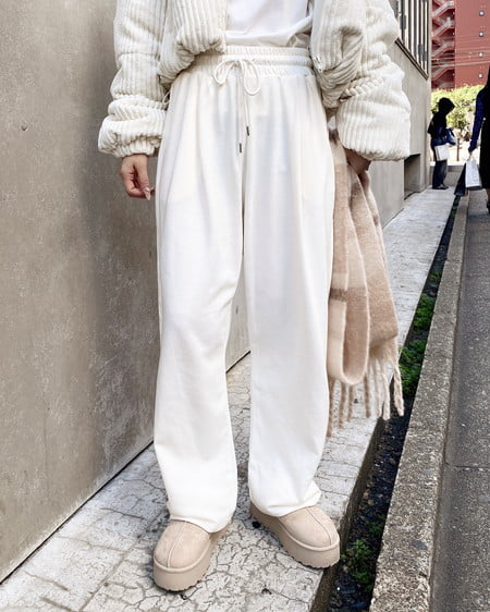 INGNI(イング) イージースウェットパンツ オフホワイト