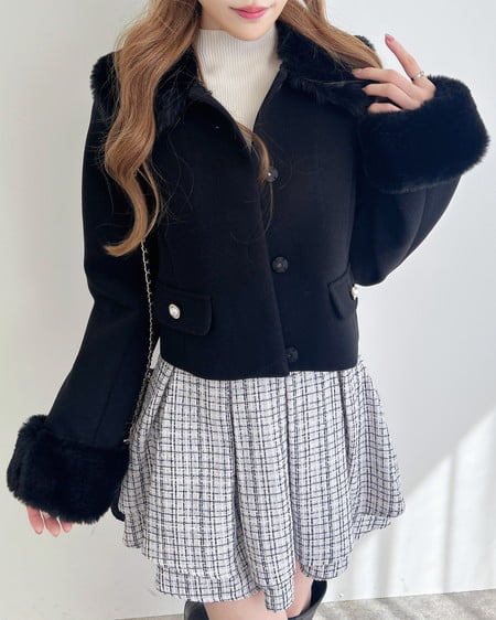 INGNI(イング) 4Wayビジューボタンショートコート クロ