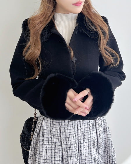 INGNI(イング) 4Wayビジューボタンショートコート クロ