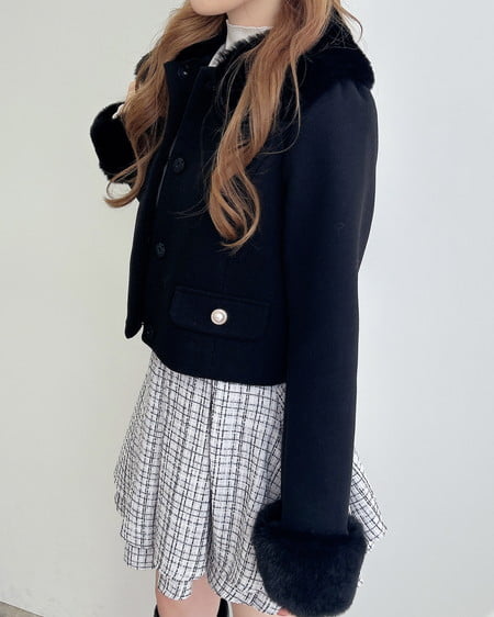 INGNI(イング) 4Wayビジューボタンショートコート クロ