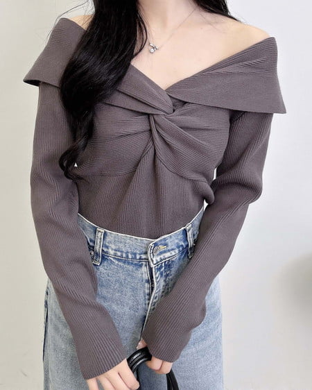 INGNI（イング） フロントツイストオフショルニット ﾁｬｺｰﾙｸﾞﾚｰ