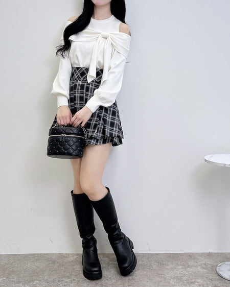 INGNI（イング） 肩開きリボンニット ｱｲﾎﾞﾘｰ