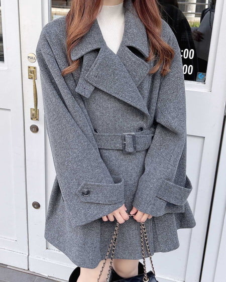 INGNI(イング) ボトル袖金ボタンニット オフホワイト