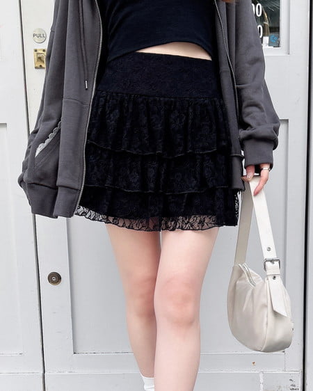 INGNI(イング) レースフリルミニスカパン クロ