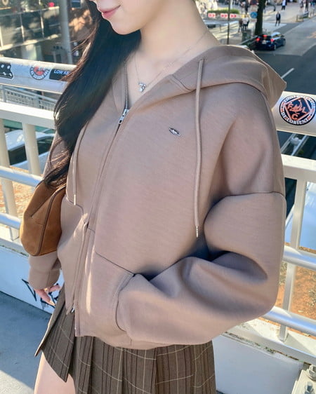 INGNI(イング) プレート付ダブルジップダンボールパーカー モカ