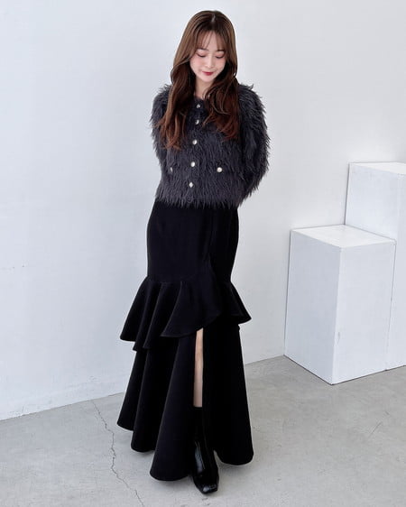 INGNI(イング) ショート丈金ボタンシャギーニットカーディガン チャコールグレー