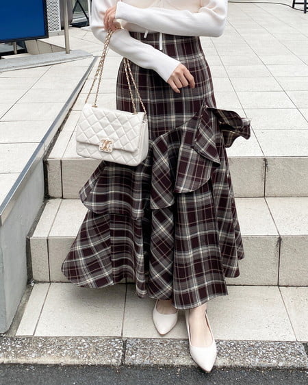 INGNI（イング） チェック柄バックレースアップアシメスリットスカート ﾌﾞﾗｳﾝ/ﾁｪｯｸ