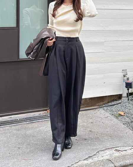 INGNI(イング) ドレープニット オフホワイト