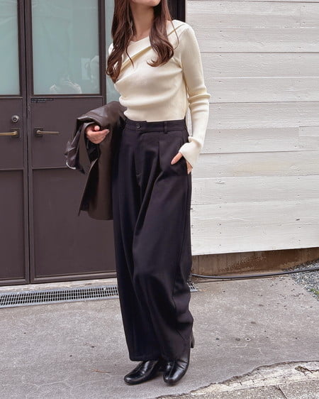 INGNI(イング) ドレープニット オフホワイト