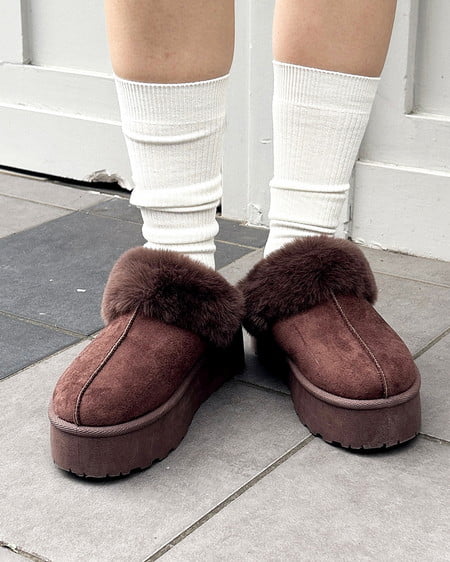 INGNI(イング) 厚底フェイクムートンサンダル ブラウン