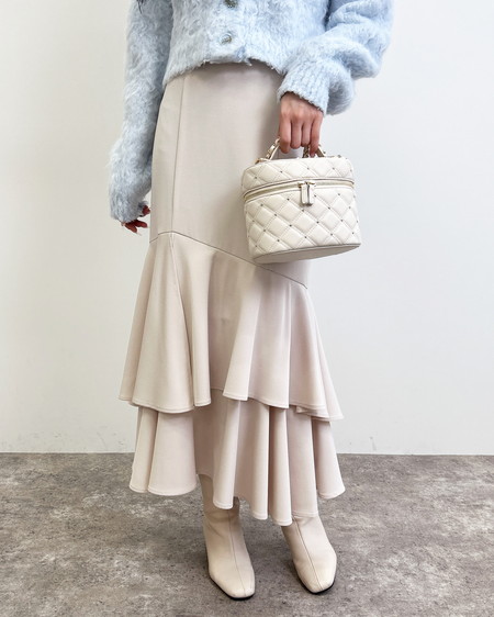 バックレースアップアシメティアードスカート