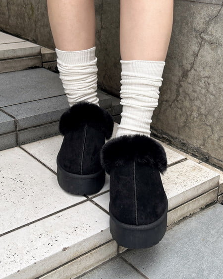 厚底フェイクムートンサンダル