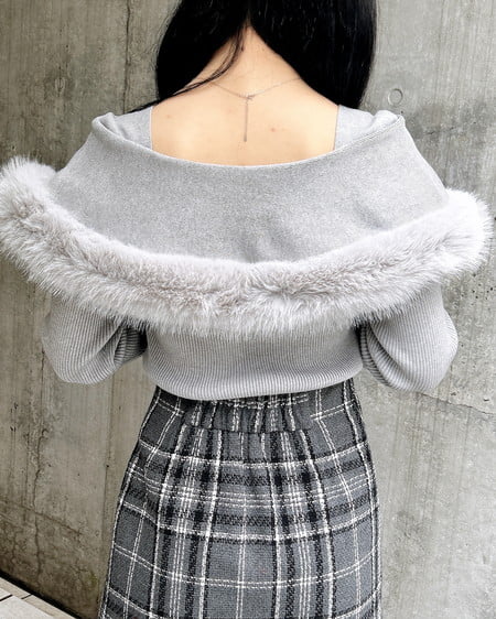 INGNI(イング) フェイクファー付ケープオフショルニット グレー