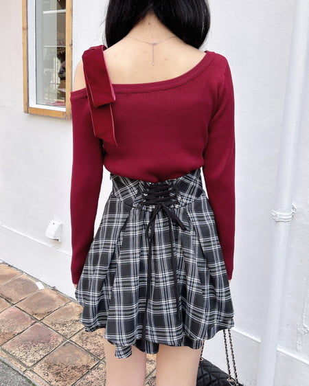 INGNI（イング） リブワンショルベロアリボンニット ﾎﾞﾙﾄﾞｰ