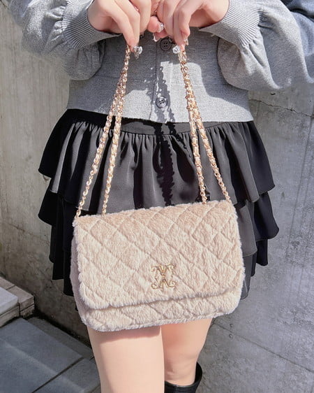 INGNI(イング) フェイクファーキルティングショルダーバッグ ベージュ