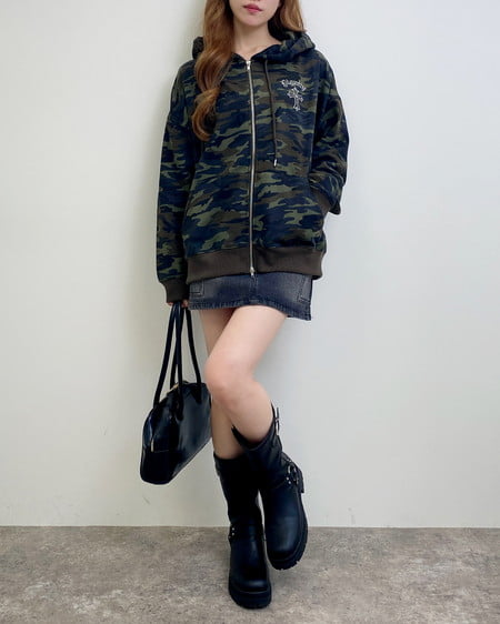 INGNI(イング) バックラインストーンクロススウェットチュニックパーカー メイサイ