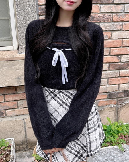 INGNI(イング) フェザーリブデコルテオープンリボンニット クロ