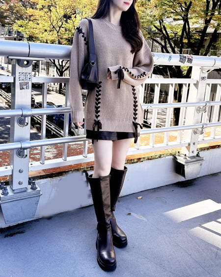 INGNI(イング) レースアップチュニックニット ベージュ/ブラウン