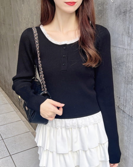 INGNI(イング) フリルレース付ヘンリーネックニット クロ