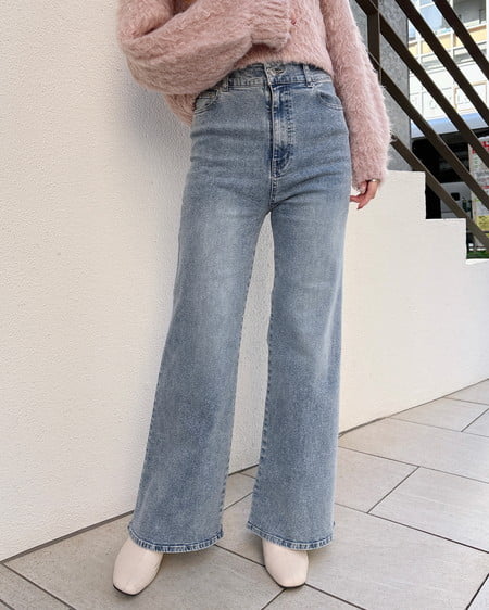 INGNI(イング) フレアデニムパンツ デニム/ブルー