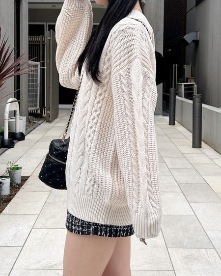 INGNI(イング) バックベロアリボンケーブルチュニックニット アイボリー/クロ