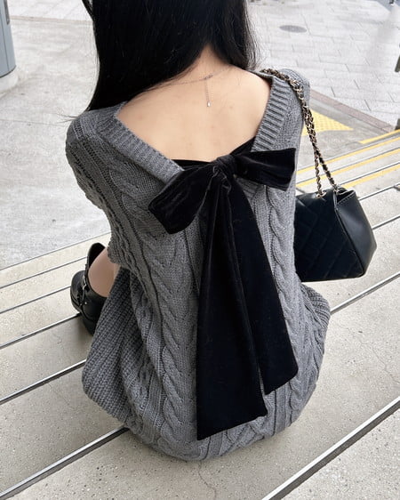 INGNI(イング) バックベロアリボンケーブルチュニックニット チャコールグレー/クロ