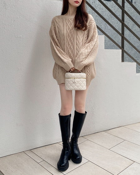 INGNI(イング) バックベロアリボンケーブルチュニックニット ベージュ/クロ