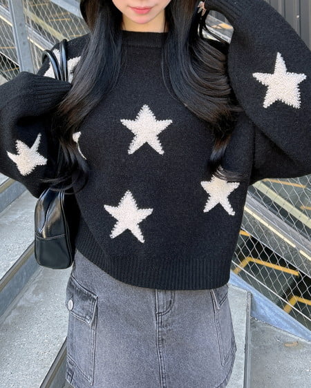 INGNI（イング） 星柄ループジャガードニット ｸﾛ/ｵﾌﾎﾜｲﾄ