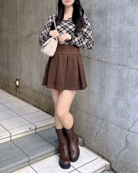 INGNI(イング) フェイクスエードボックスプリーツスカパン ブラウン