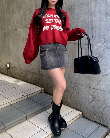 INGNI（イング） ショート丈3段ロゴニット ﾎﾞﾙﾄﾞｰ/ｵﾌﾎﾜｲﾄ