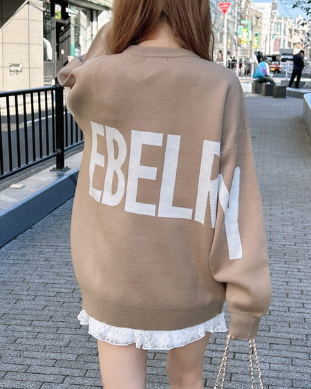 INGNI（イング） バックビッグロゴチュニックニット ﾍﾞｰｼﾞｭ/ｵﾌﾎﾜｲﾄ