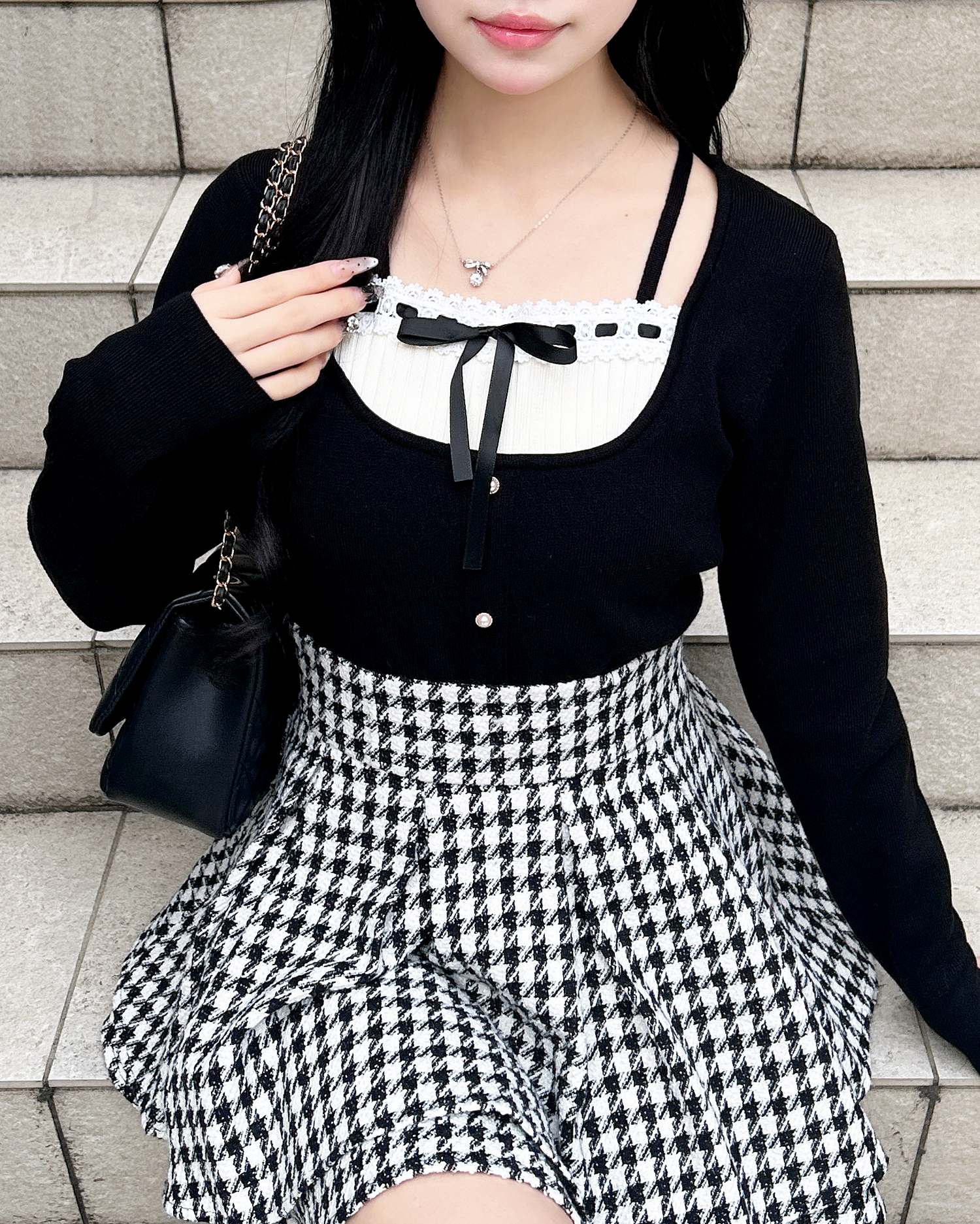 フロントリボンリブ切替ニット