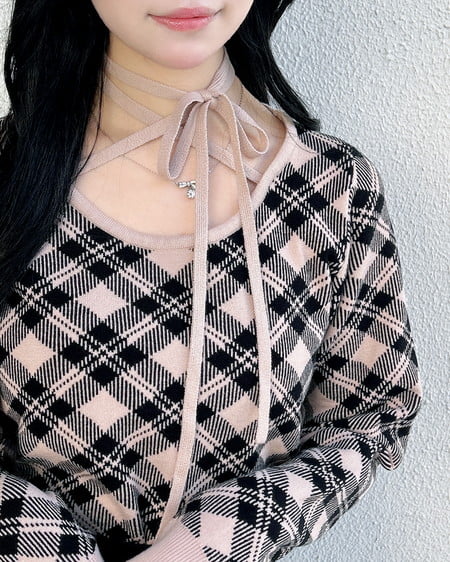 INGNI（イング） クロスチョーカーチェック柄長袖ニット ﾍﾞｰｼﾞｭ/ｸﾛ